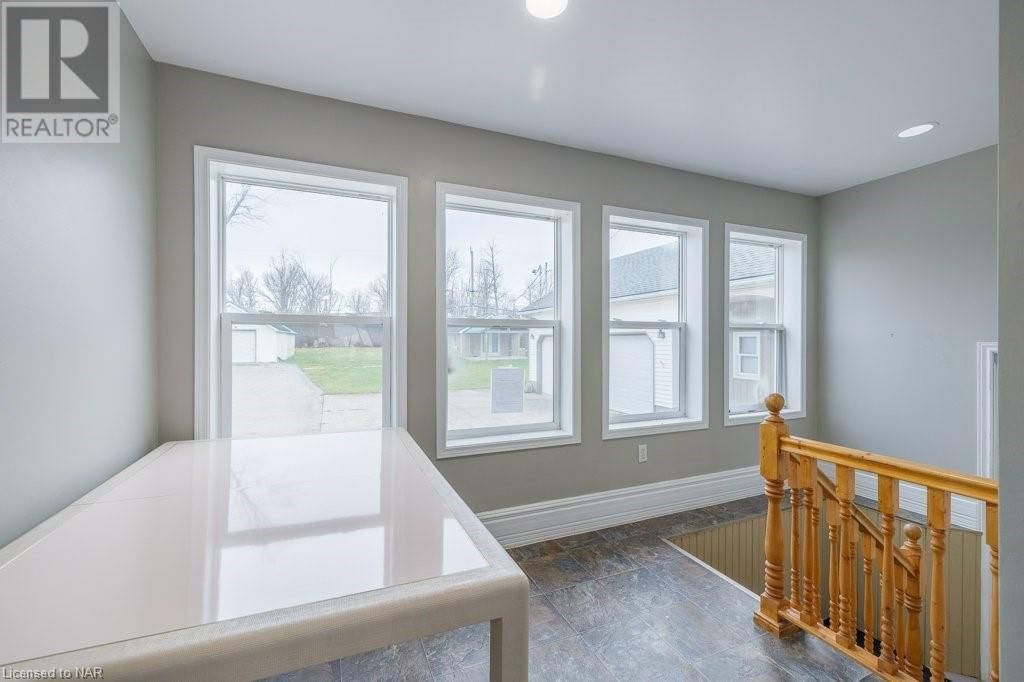 For sale 967 NIAGARA Parkway, Fort Erie, Ontario L2A5M4 40525095