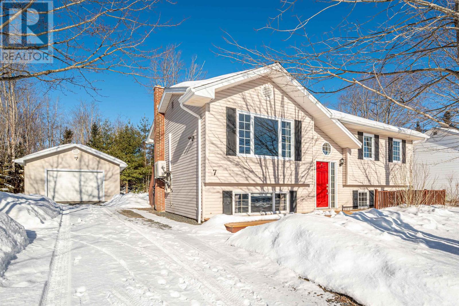 7 Acorn Avenue, Lantz, Nova Scotia B2S1Y5 REALTOR.ca