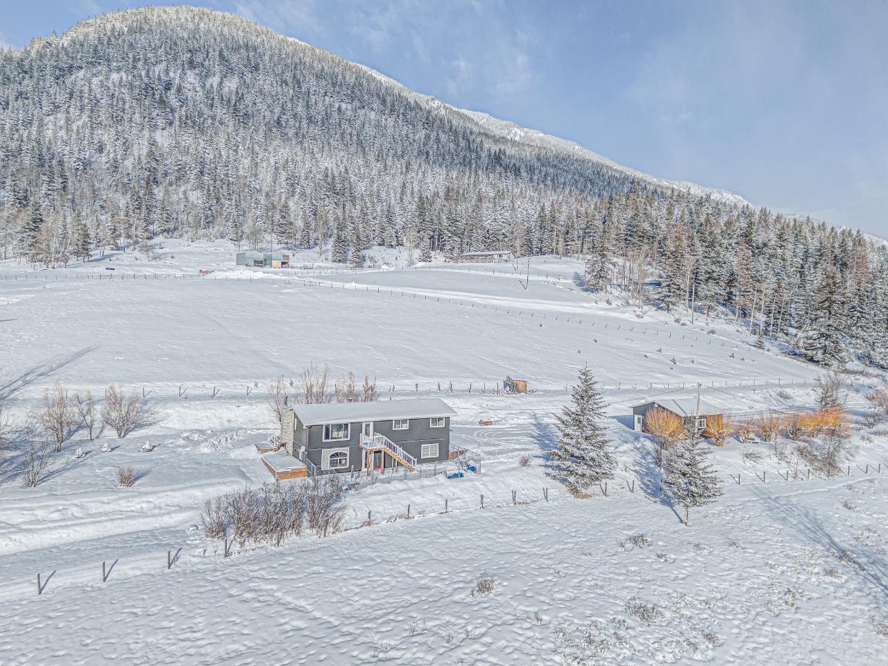 For sale 6785 HILLSIDE DRIVE, Sparwood, British Columbia V0B2G3