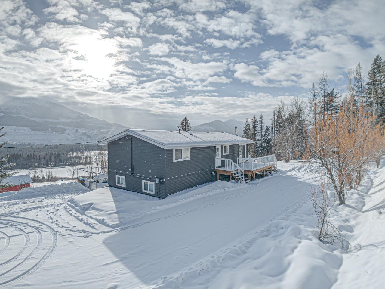 For sale 6785 HILLSIDE DRIVE, Sparwood, British Columbia V0B2G3 2474797 REALTOR.ca