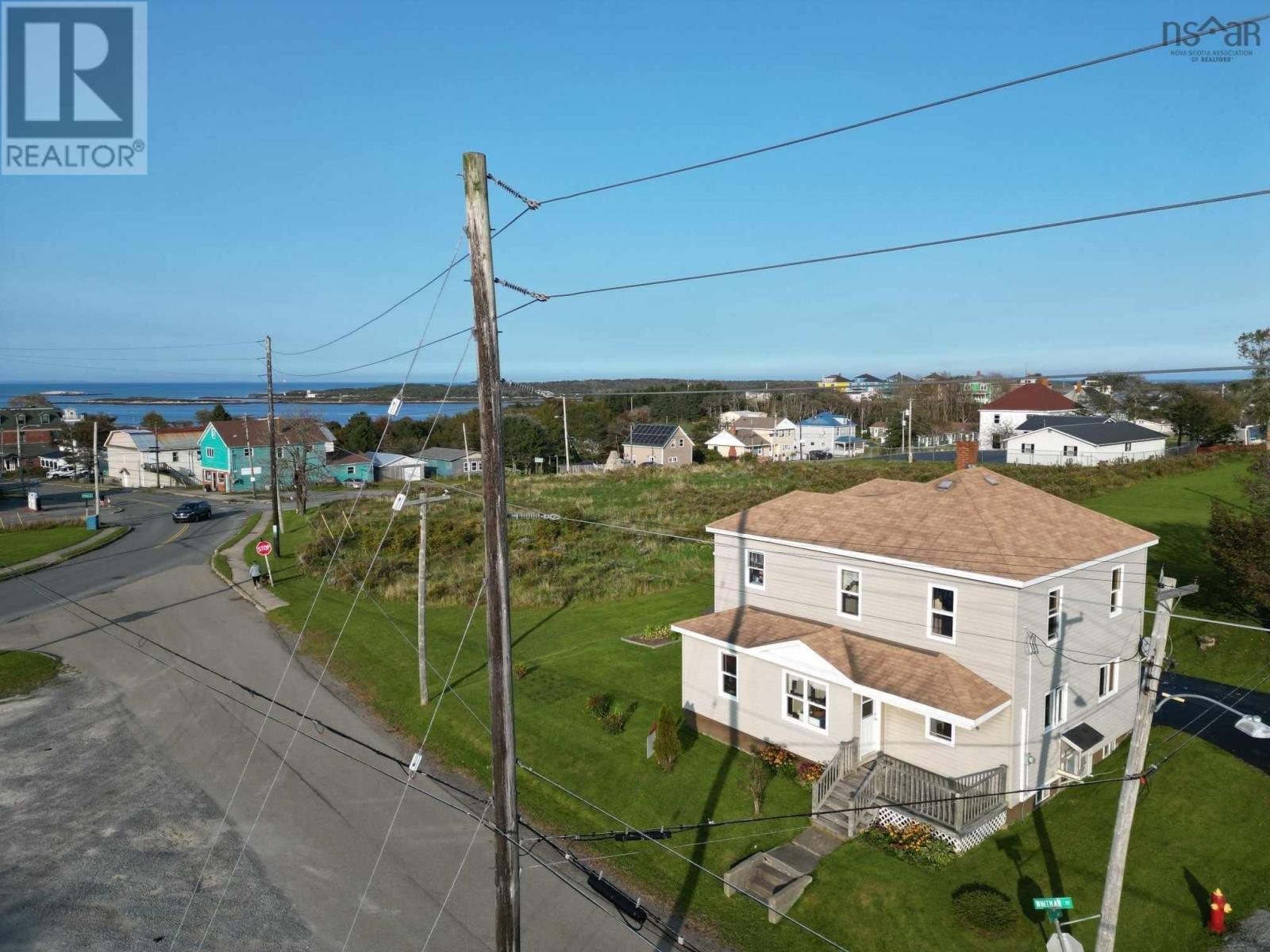 For sale 66 King Street, Canso, Nova Scotia B0H1H0 202403450