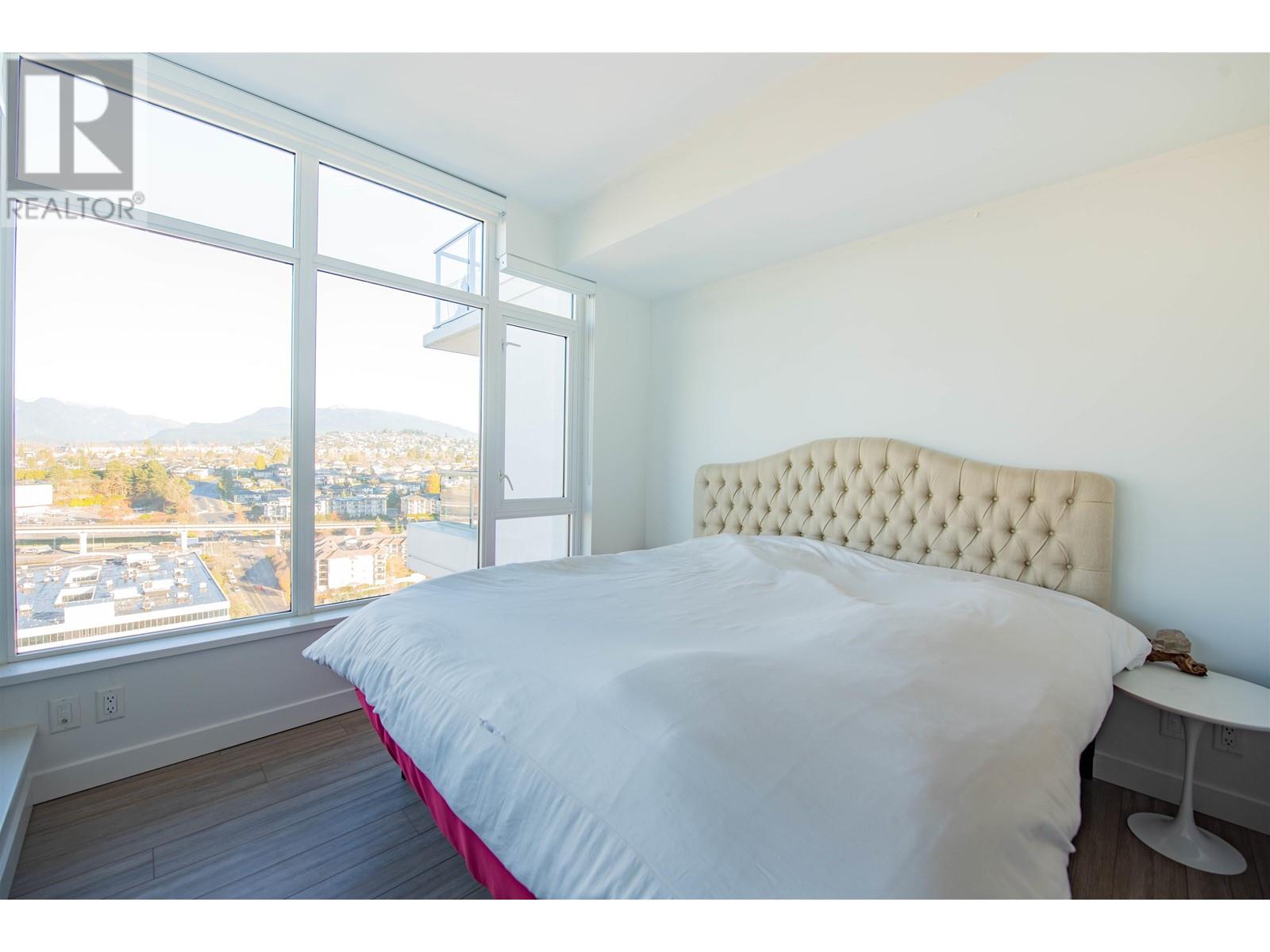 For sale 2206 2351 BETA AVENUE,