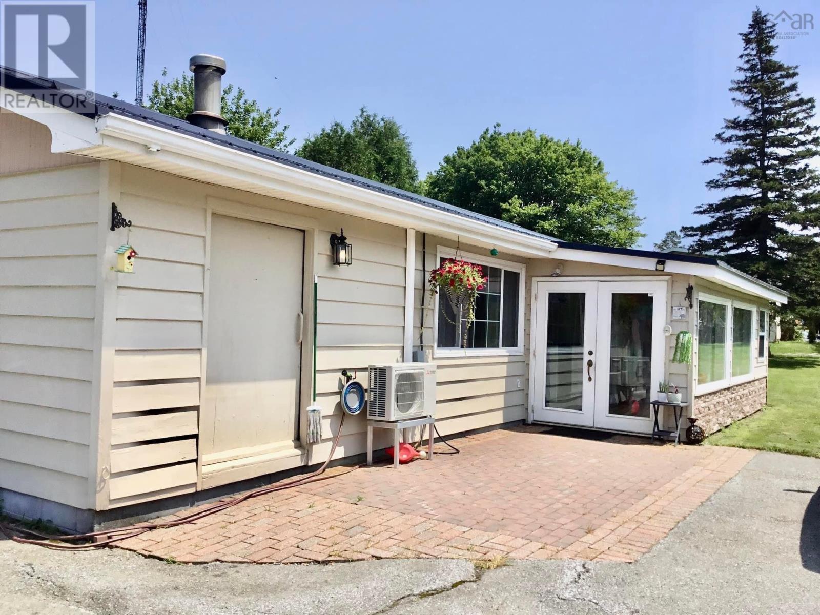 For sale 54 Tower Road, Hebron, Nova Scotia B5A5N1 202403551