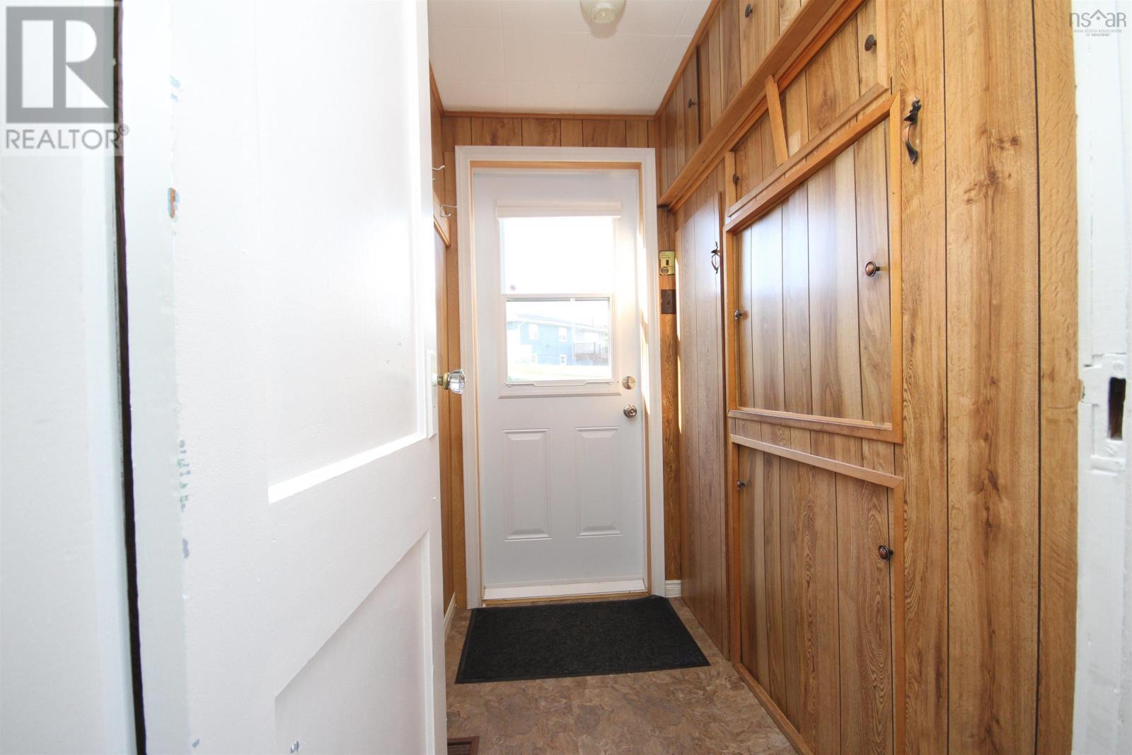 For sale 387 South Side Petit de Grat Road, Alderney Point, Nova