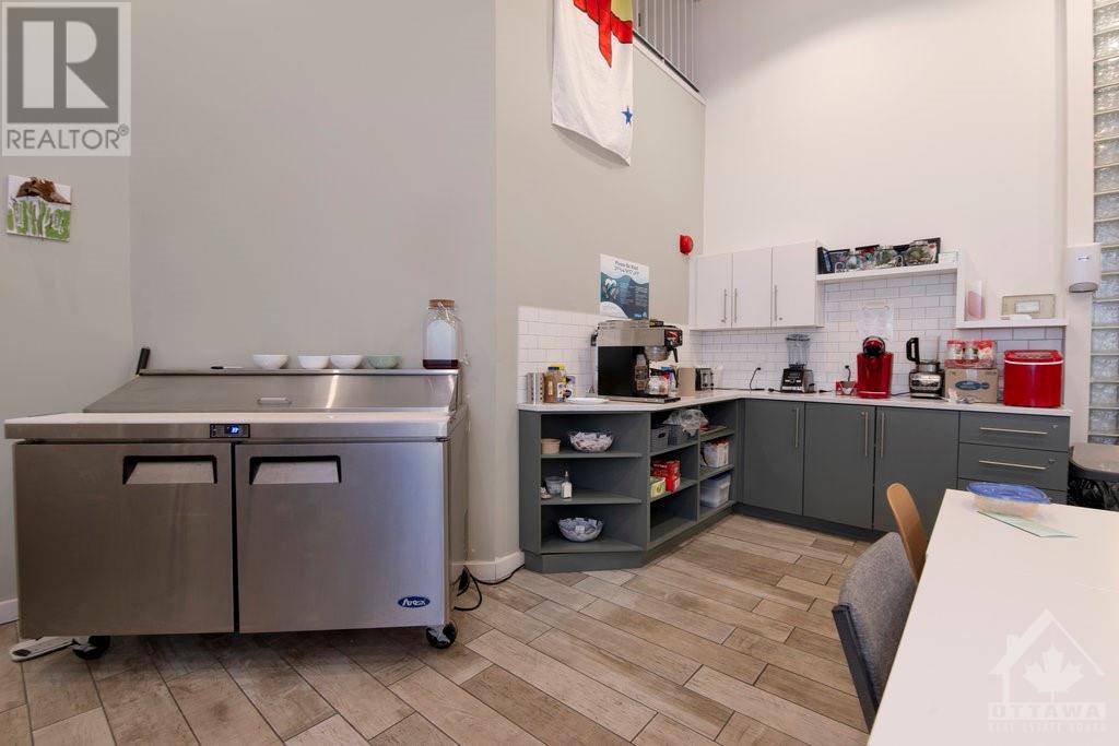 For lease 25 ROSEMOUNT AVENUE, Ottawa, Ontario K1Y1P3 1378560