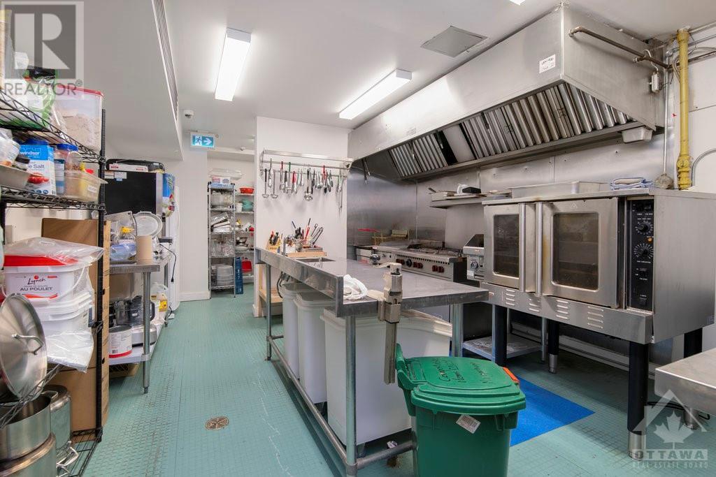 For lease 25 ROSEMOUNT AVENUE, Ottawa, Ontario K1Y1P3 1378560