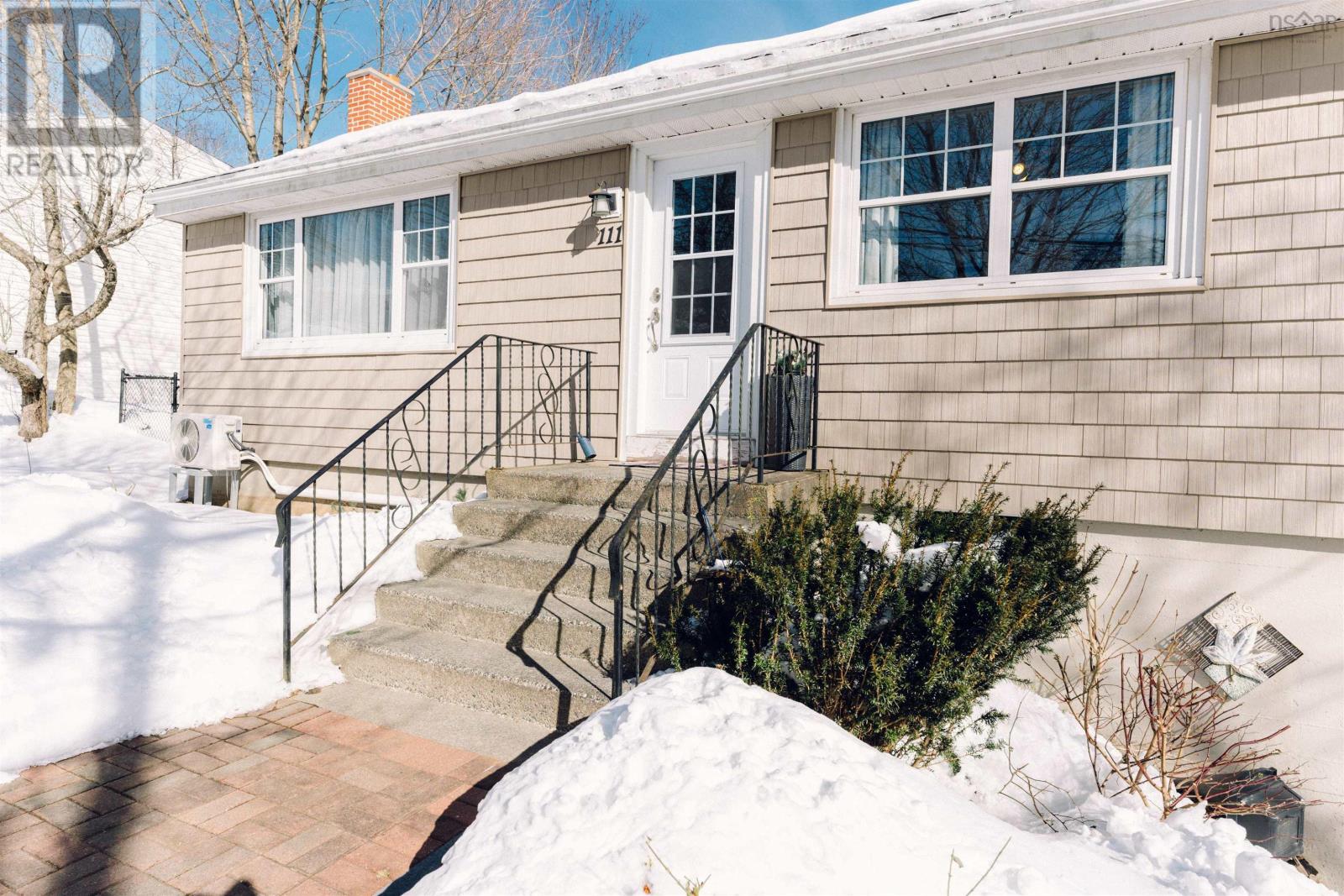 111 Meadowbrook Drive, Bedford, Nova Scotia B4A1R5 REALTOR.ca