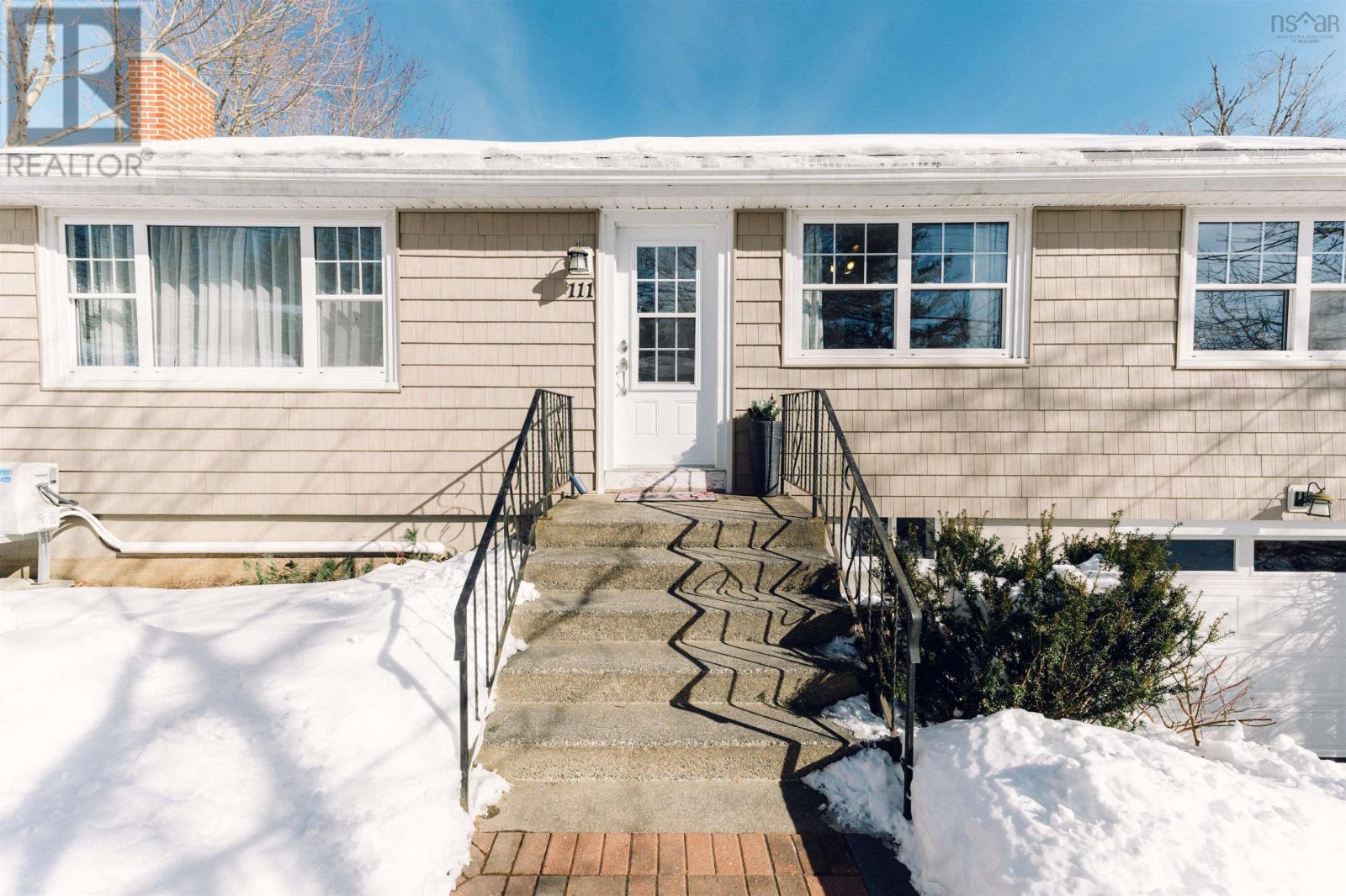 111 Meadowbrook Drive, Bedford, Nova Scotia B4A1R5 REALTOR.ca