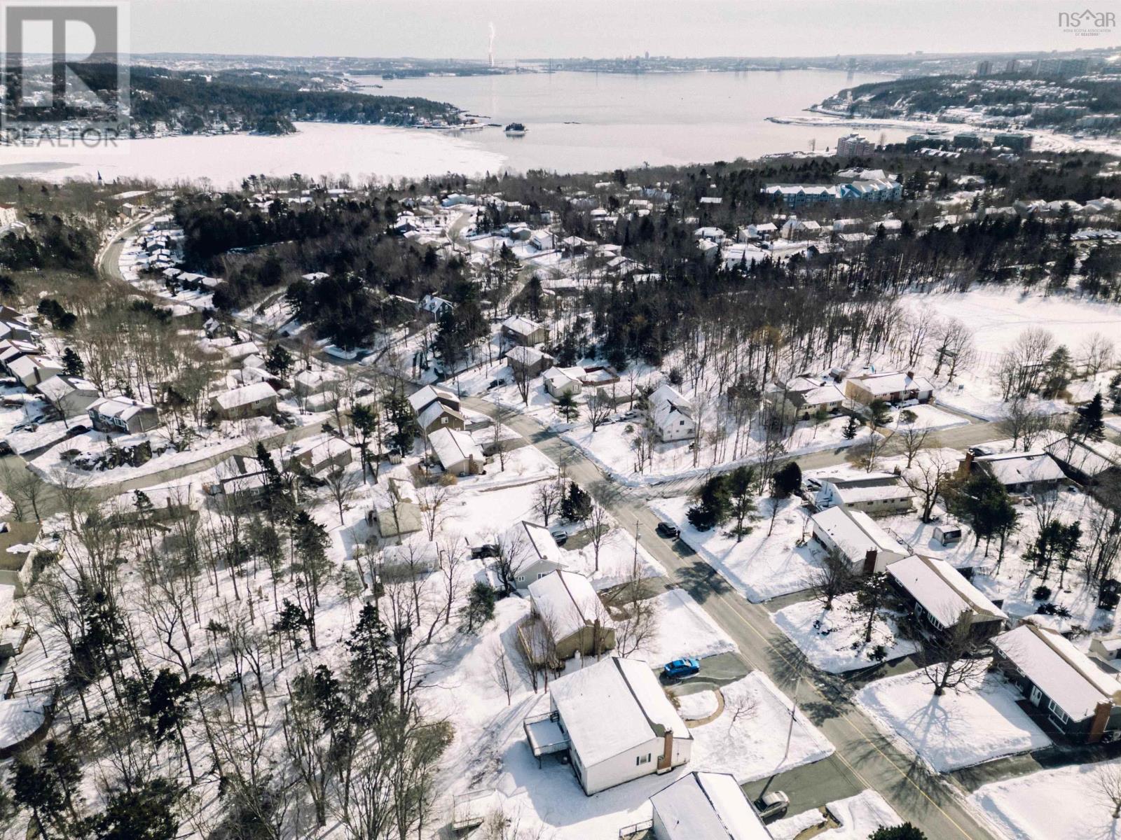 111 Meadowbrook Drive, Bedford, Nova Scotia B4A1R5 REALTOR.ca