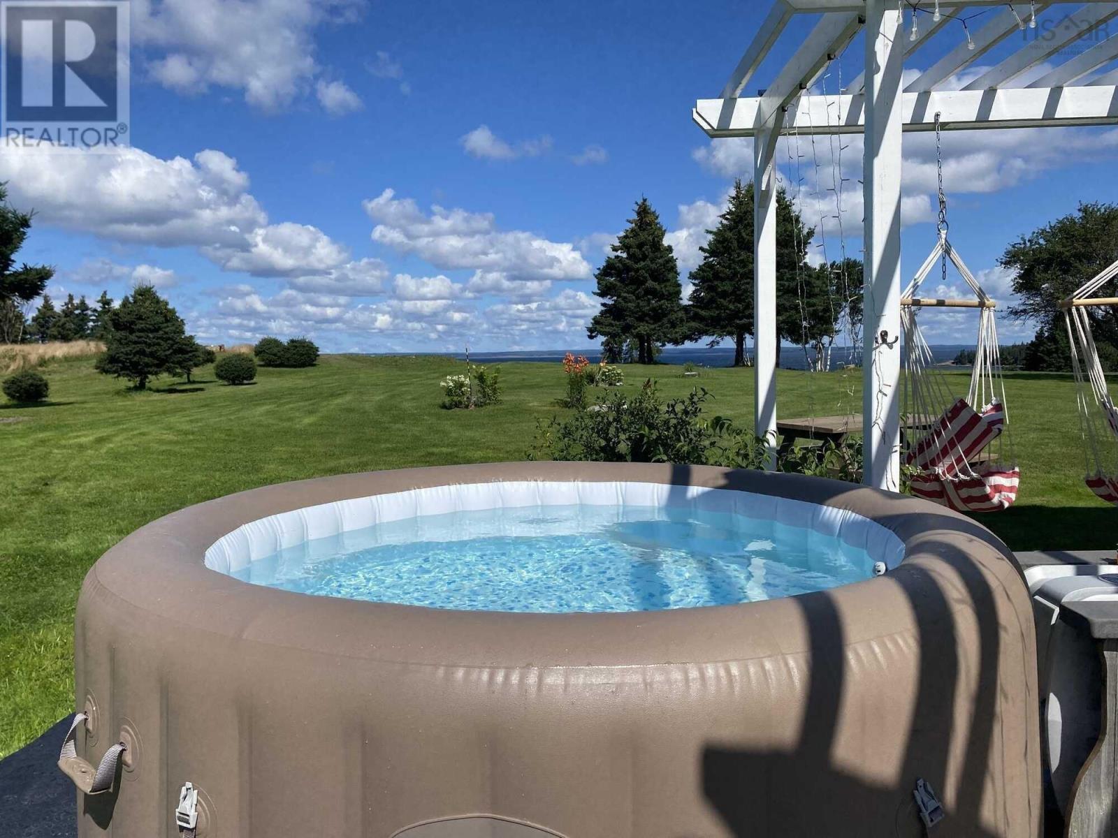 For sale 5322 NS16, Queensport, Nova Scotia B0H1N0 202318015 REALTOR.ca