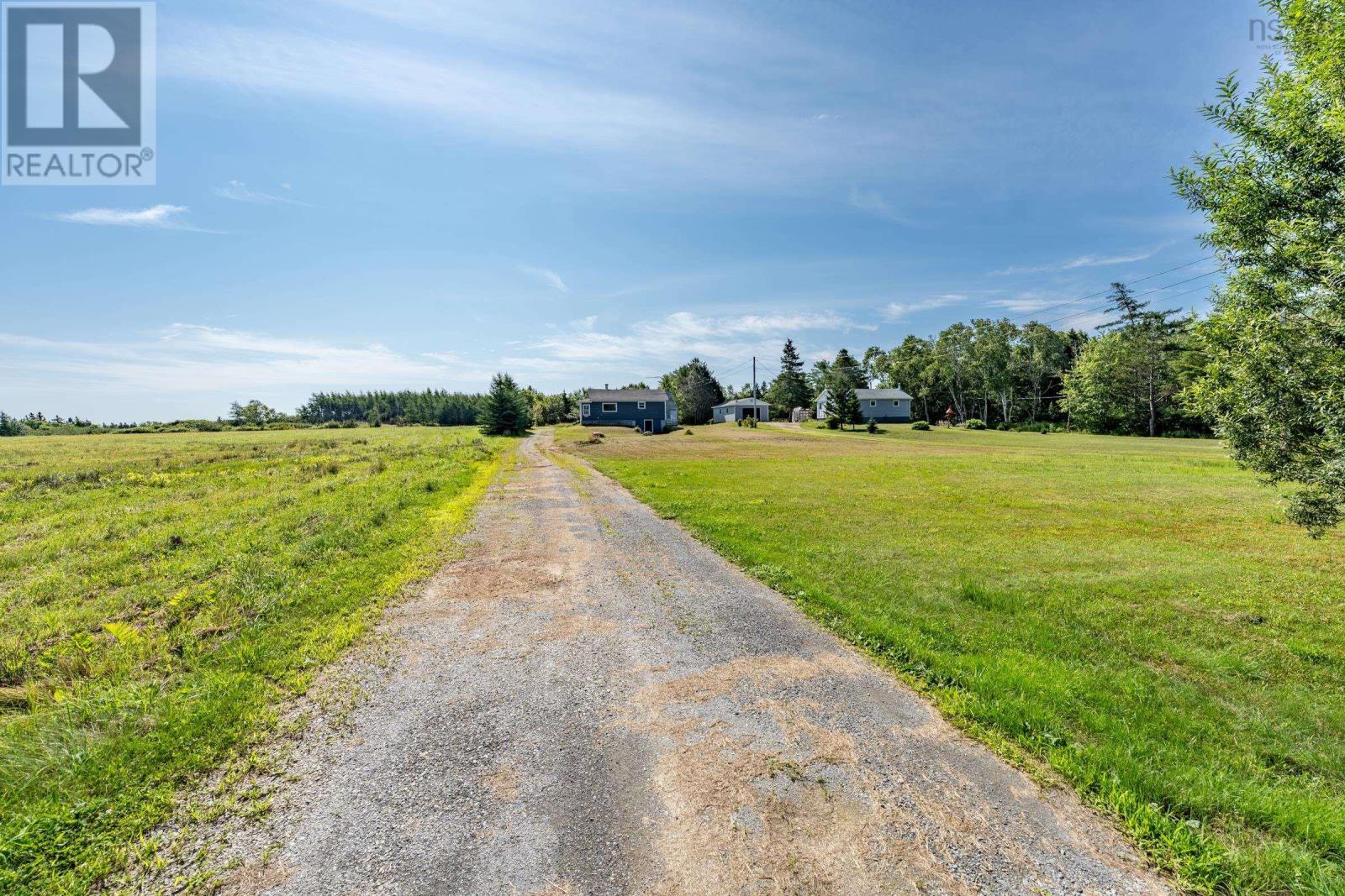 For sale 590 Second Division Road, Meteghan, Nova Scotia B0W2L0