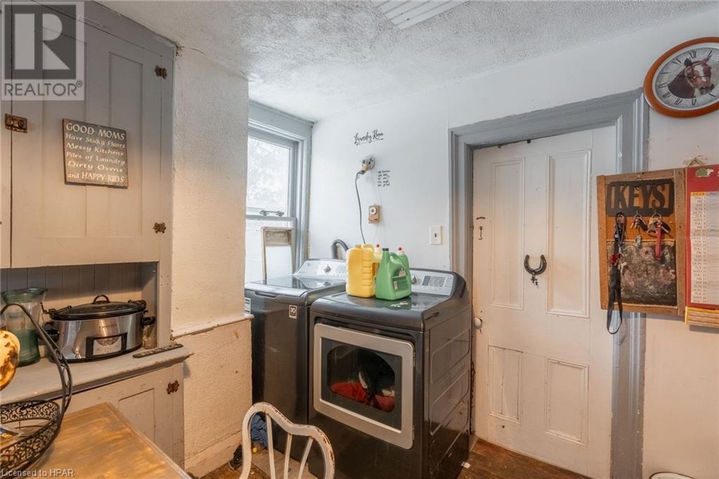 For sale 101 KING Street, Hensall, Ontario N0M1X0 40540233 REALTOR.ca