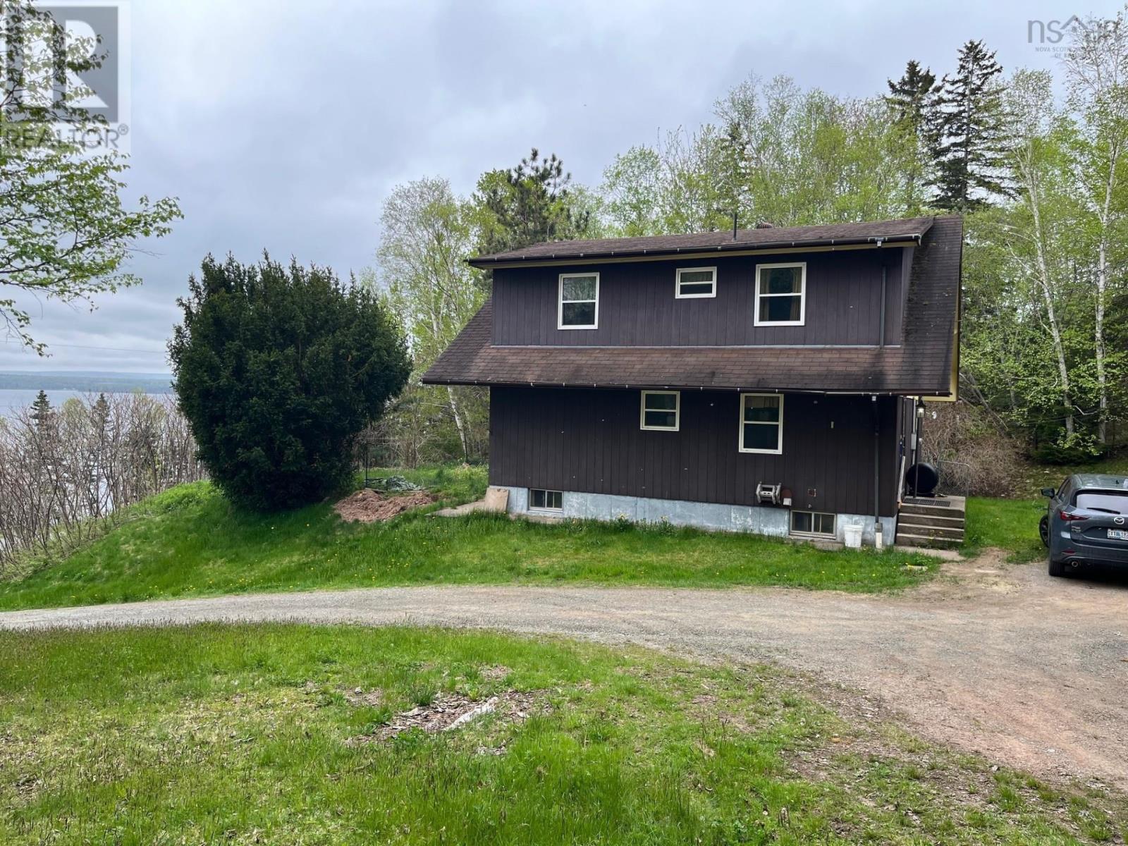For sale 10701 Highway 105, Aberdeen, Nova Scotia B0E3M0 202400061