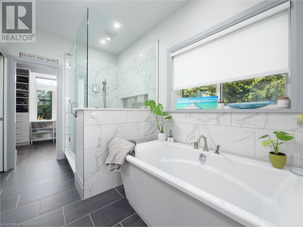 For sale 49 ISLANDVIEW DR, Chesley Lake, Ontario N0H1A0 40535951