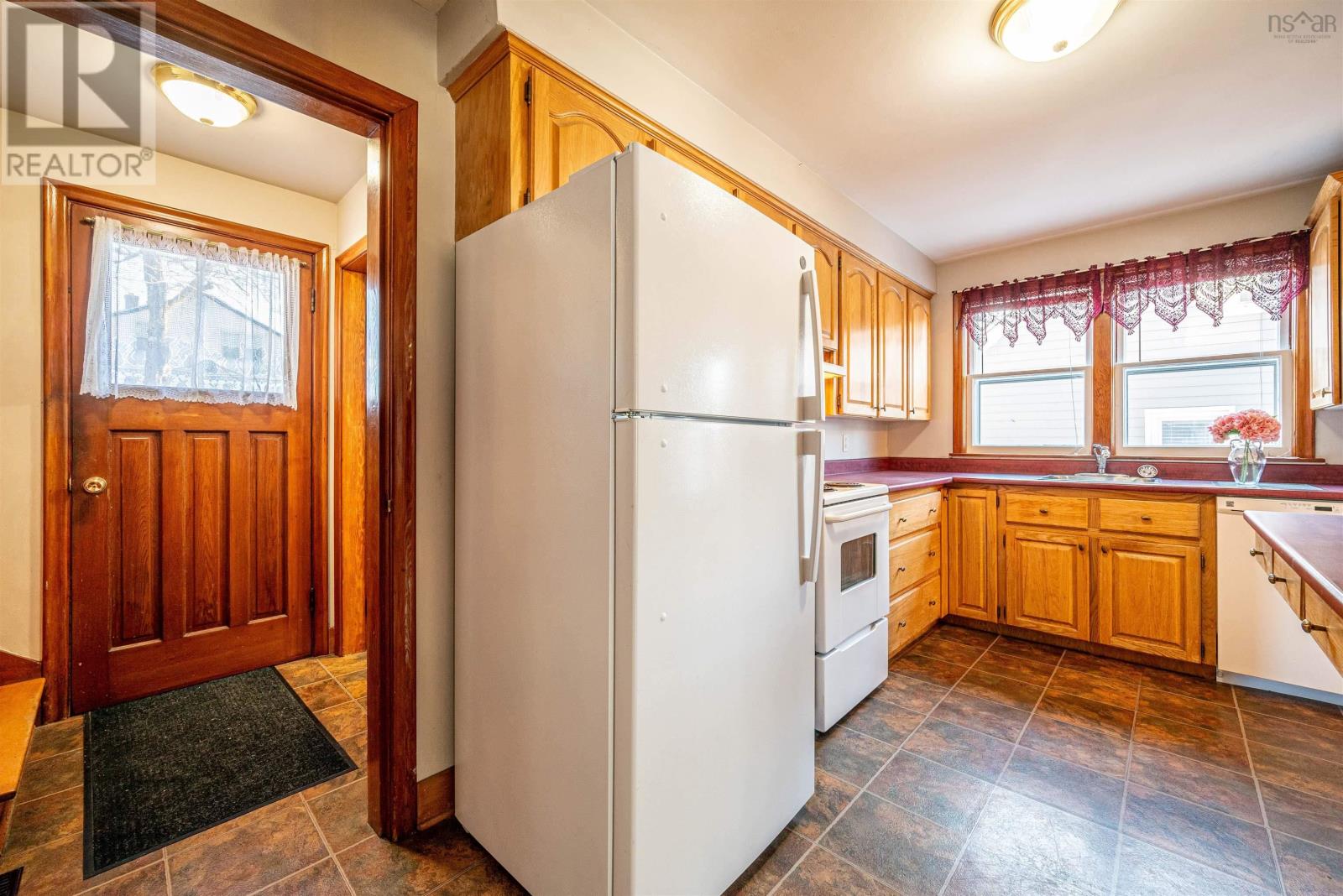 48&50 Melrose Avenue, Fairview, Nova Scotia B3N2E4 REALTOR.ca