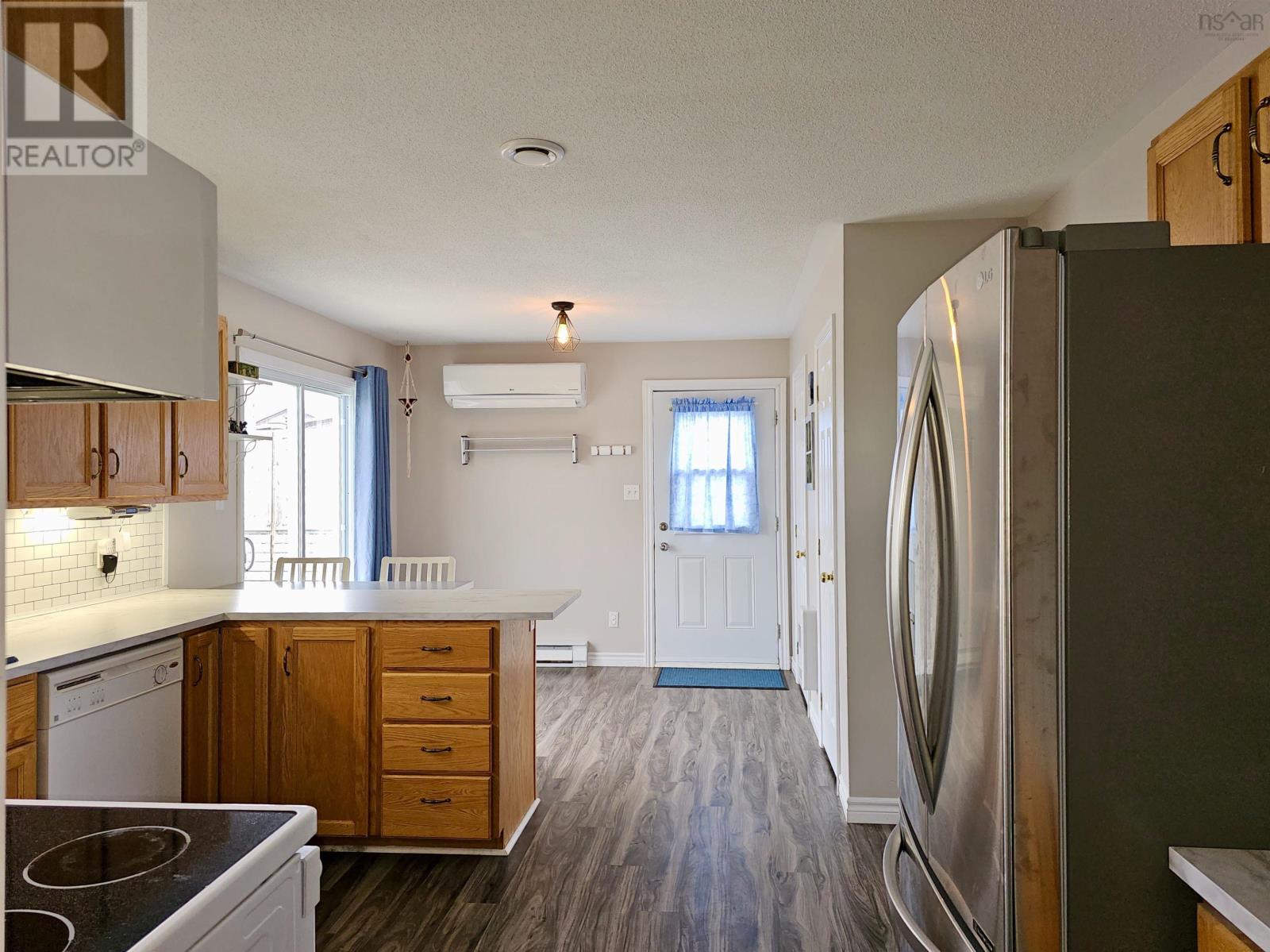 For sale 4871 Highway 1, Granville Centre, Nova Scotia B0S1A0