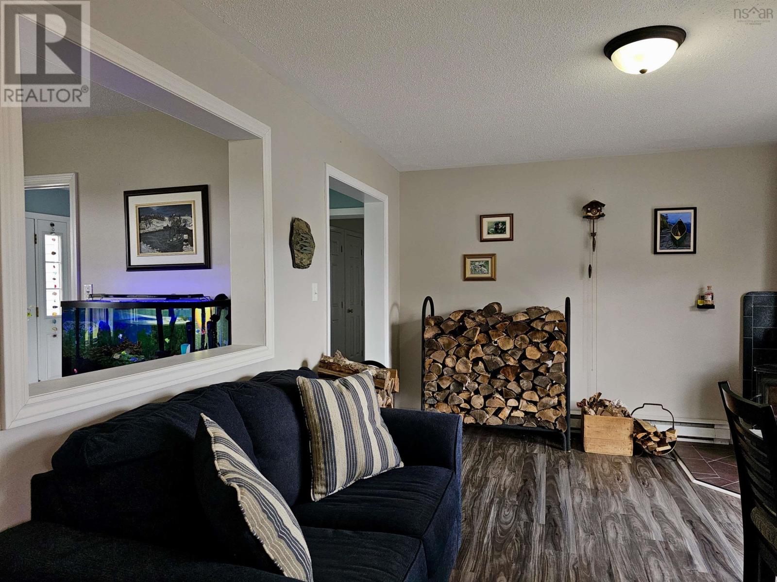 For sale 4871 Highway 1, Granville Centre, Nova Scotia B0S1A0