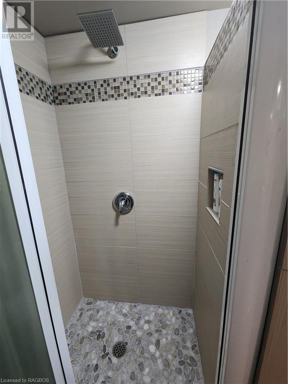 For sale 428 QUEEN Street S, Paisley, Ontario N0G2N0 40547285