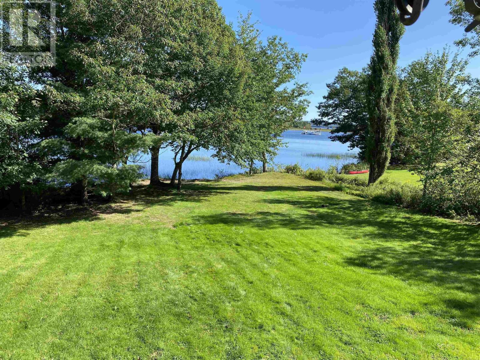 For sale 16 Alder Lane, Enfield, Nova Scotia B2T1H9 202403842