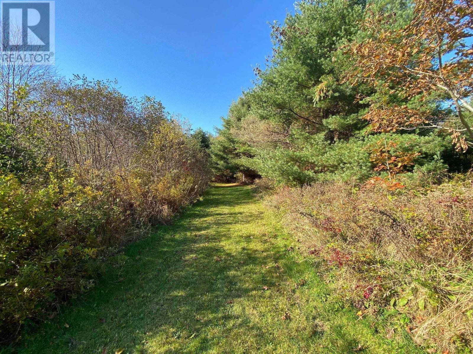 For sale 16 Alder Lane, Enfield, Nova Scotia B2T1H9 202403842