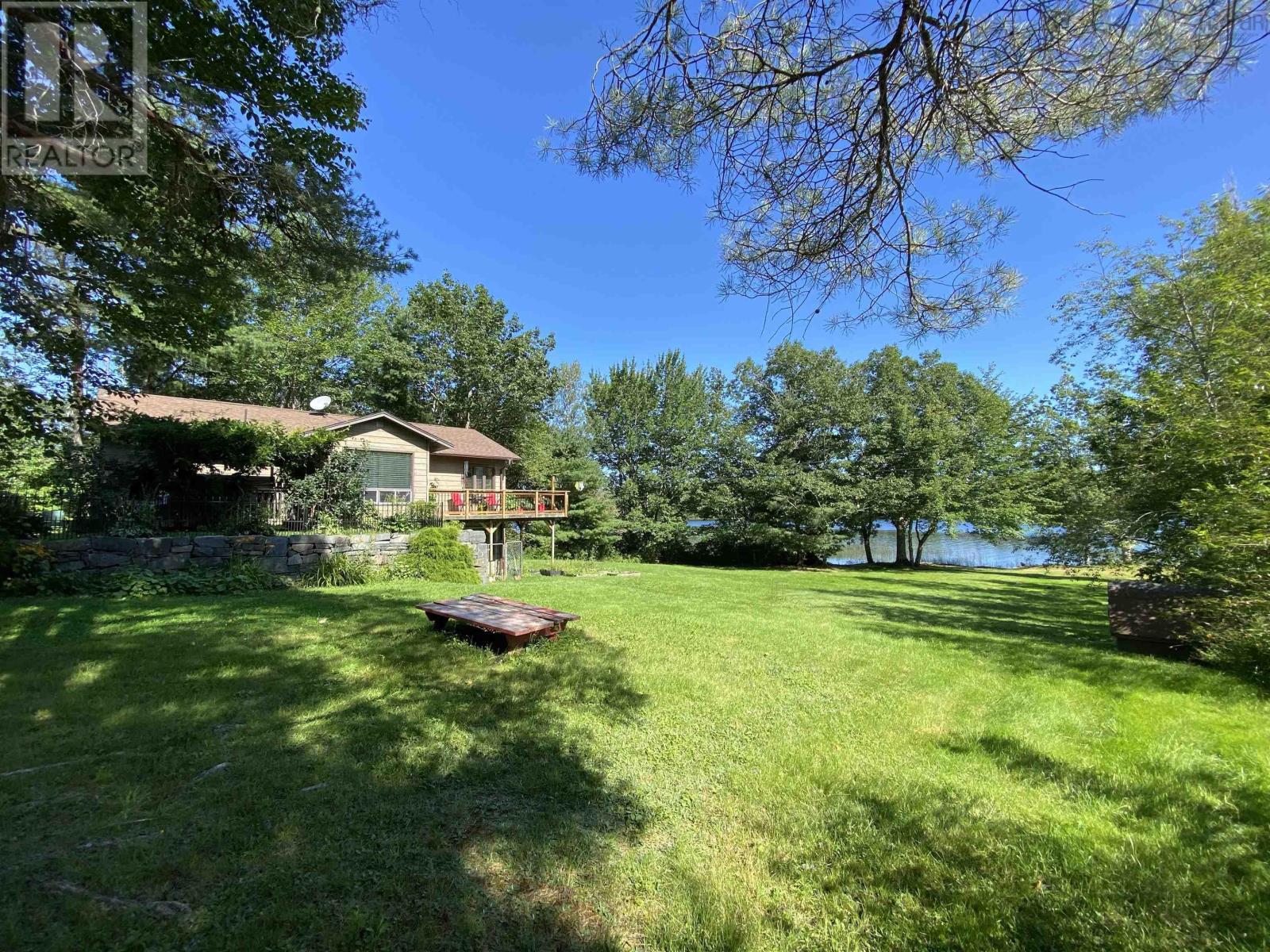 For sale 16 Alder Lane, Enfield, Nova Scotia B2T1H9 202403842