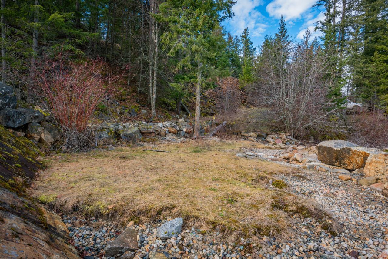 For sale 397 PARK AVENUE, Procter, British Columbia V1L0B6 2475151