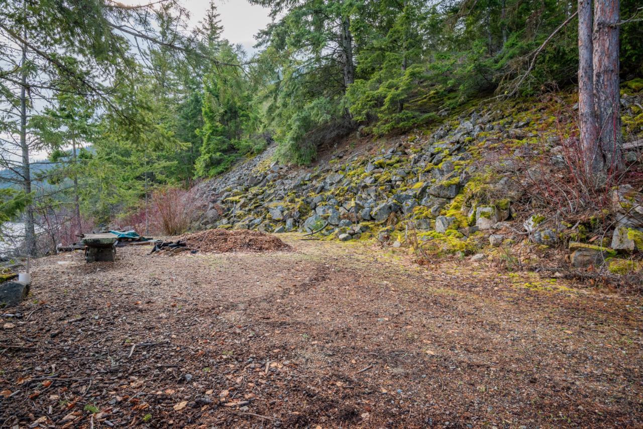 For sale 397 PARK AVENUE, Procter, British Columbia V1L0B6 2475151