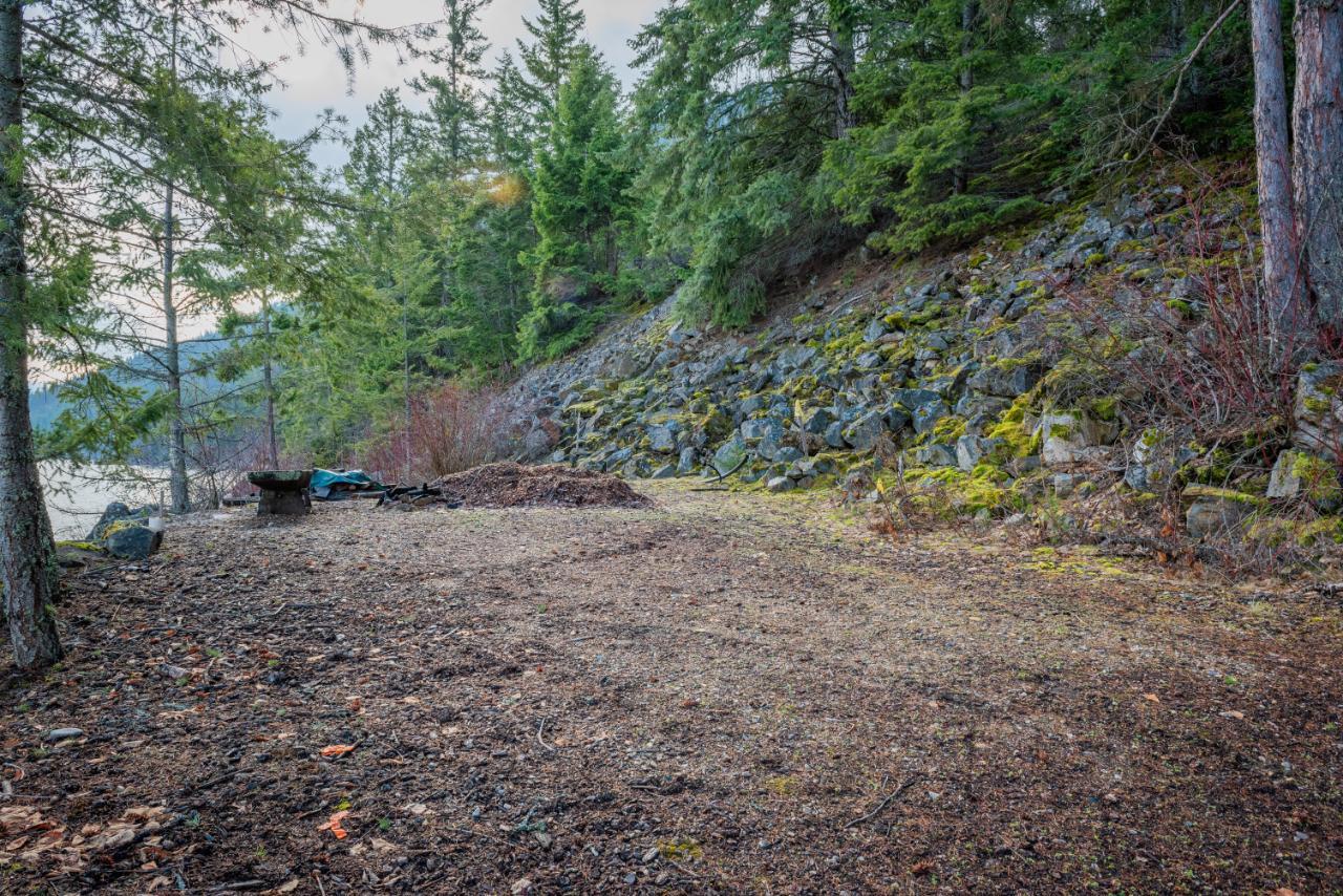 For sale 397 PARK AVENUE, Procter, British Columbia V1L0B6 2475151