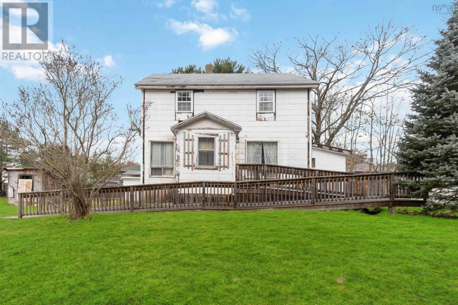 637 Aldred Drive, Greenwood, Nova Scotia B0P1R0 REALTOR.ca