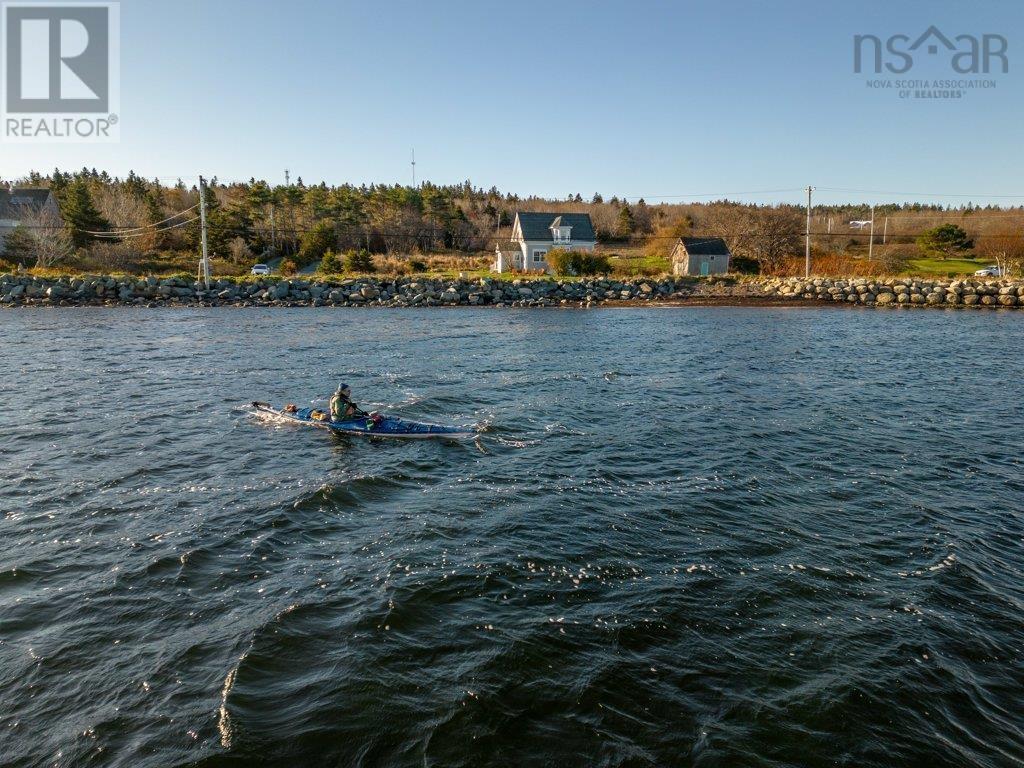 For sale 580 Kingsburg Road, Lower Rose Bay, Nova Scotia B0J2X0