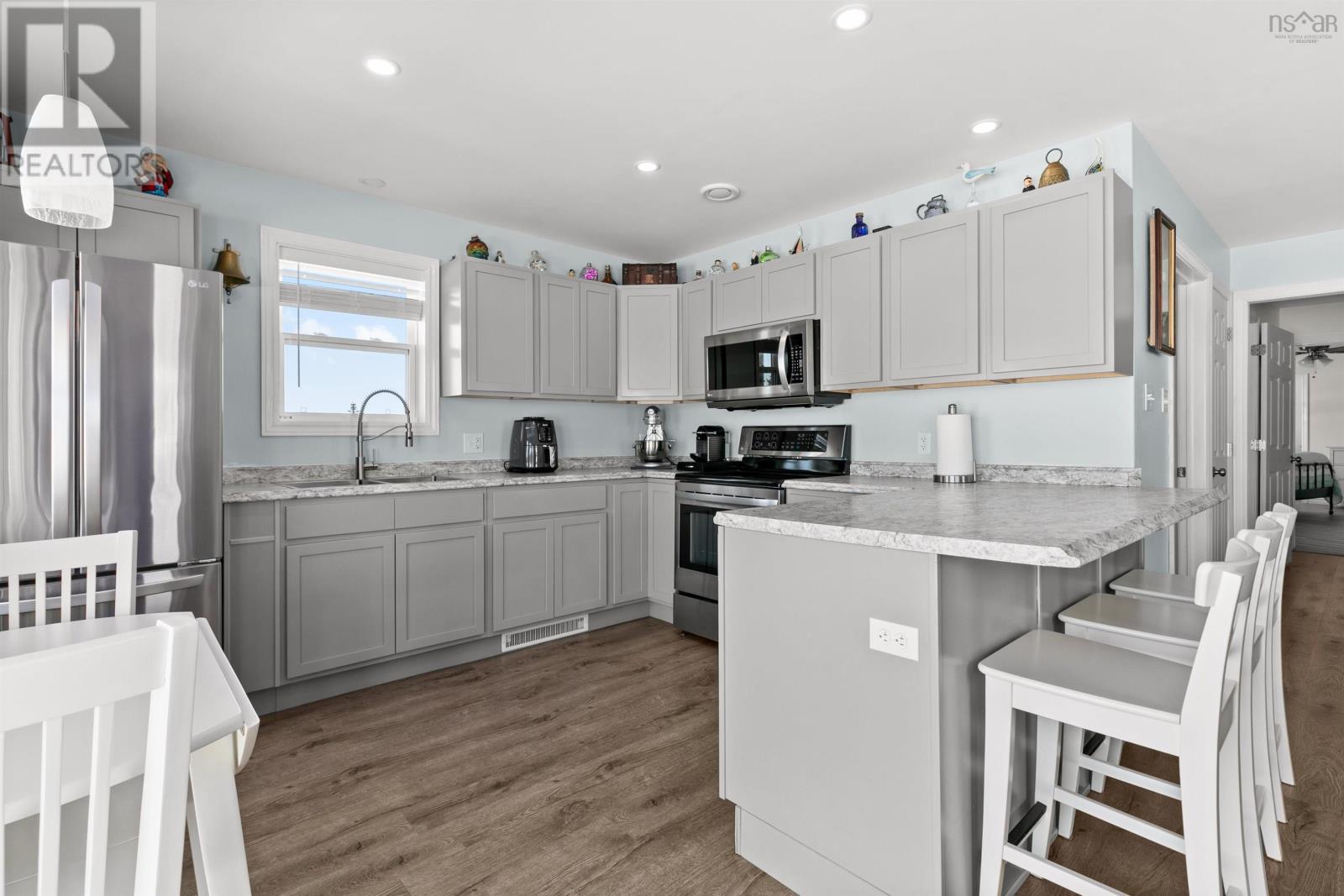 For sale 141 Seacrest Drive, Seafoam, Nova Scotia B0K1N0 202403623 REALTOR.ca