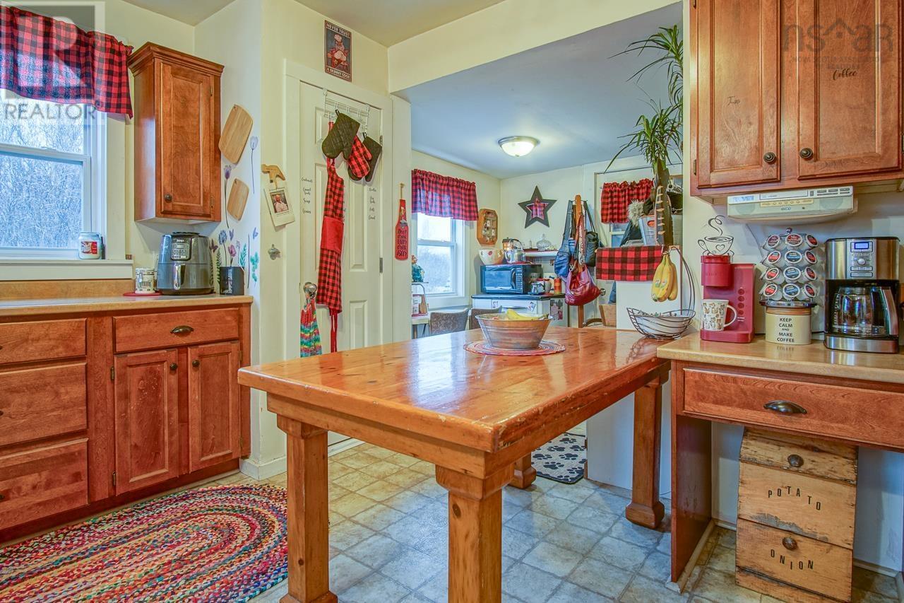 For sale 2287 Highway 1, Auburn, Nova Scotia B0P1A0 202324804