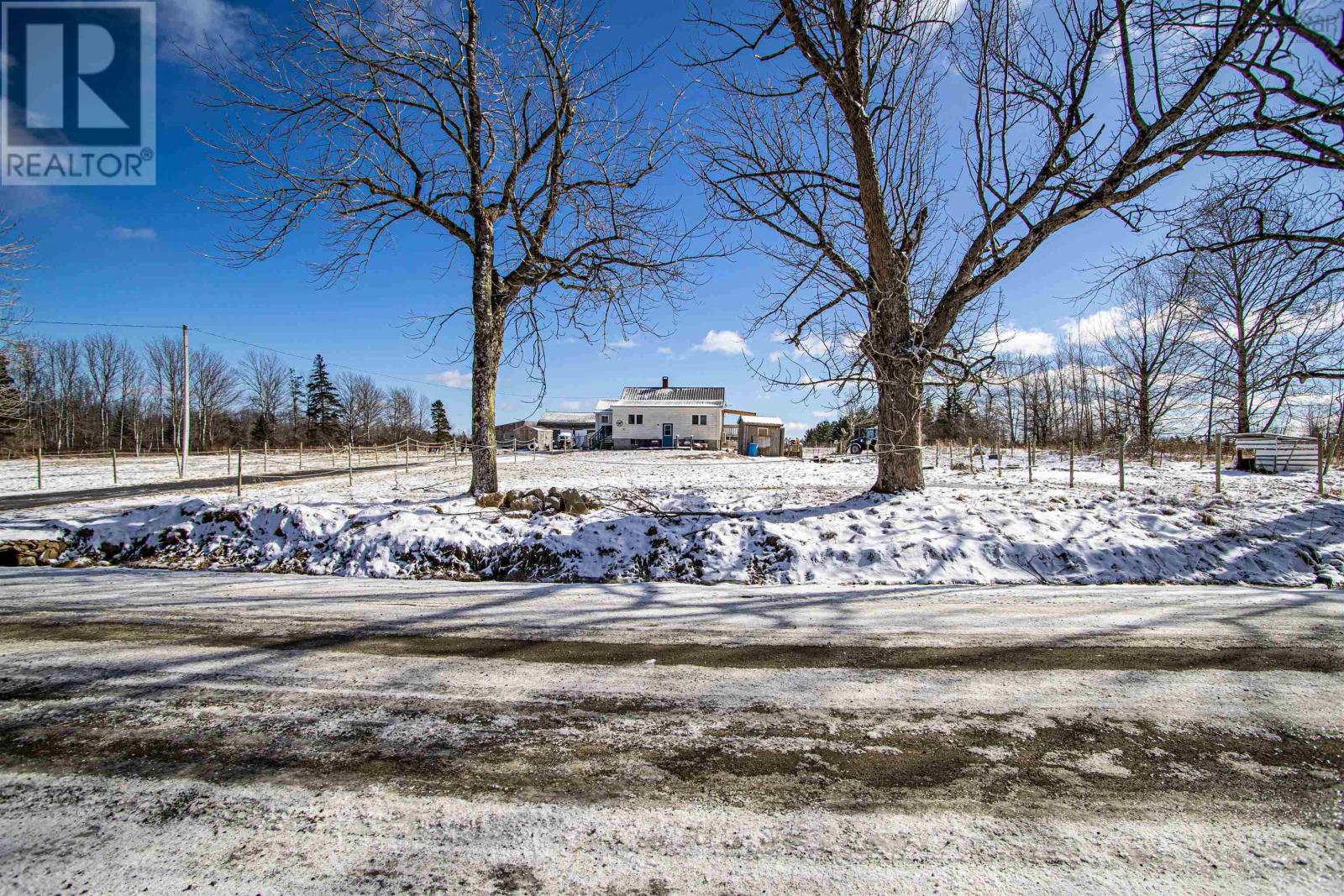 For sale 1272 Waldeck Line Road, Waldeck East, Nova Scotia B0S1E0