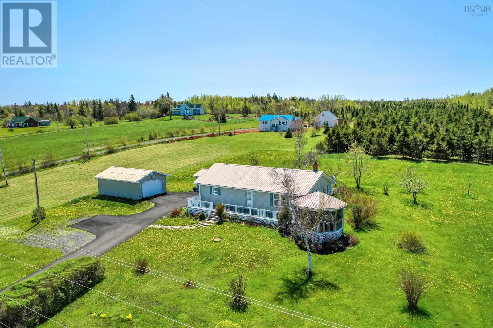 For sale 1576 Gulf Shore Road, Pugwash, Nova Scotia B0K1L0 202305337