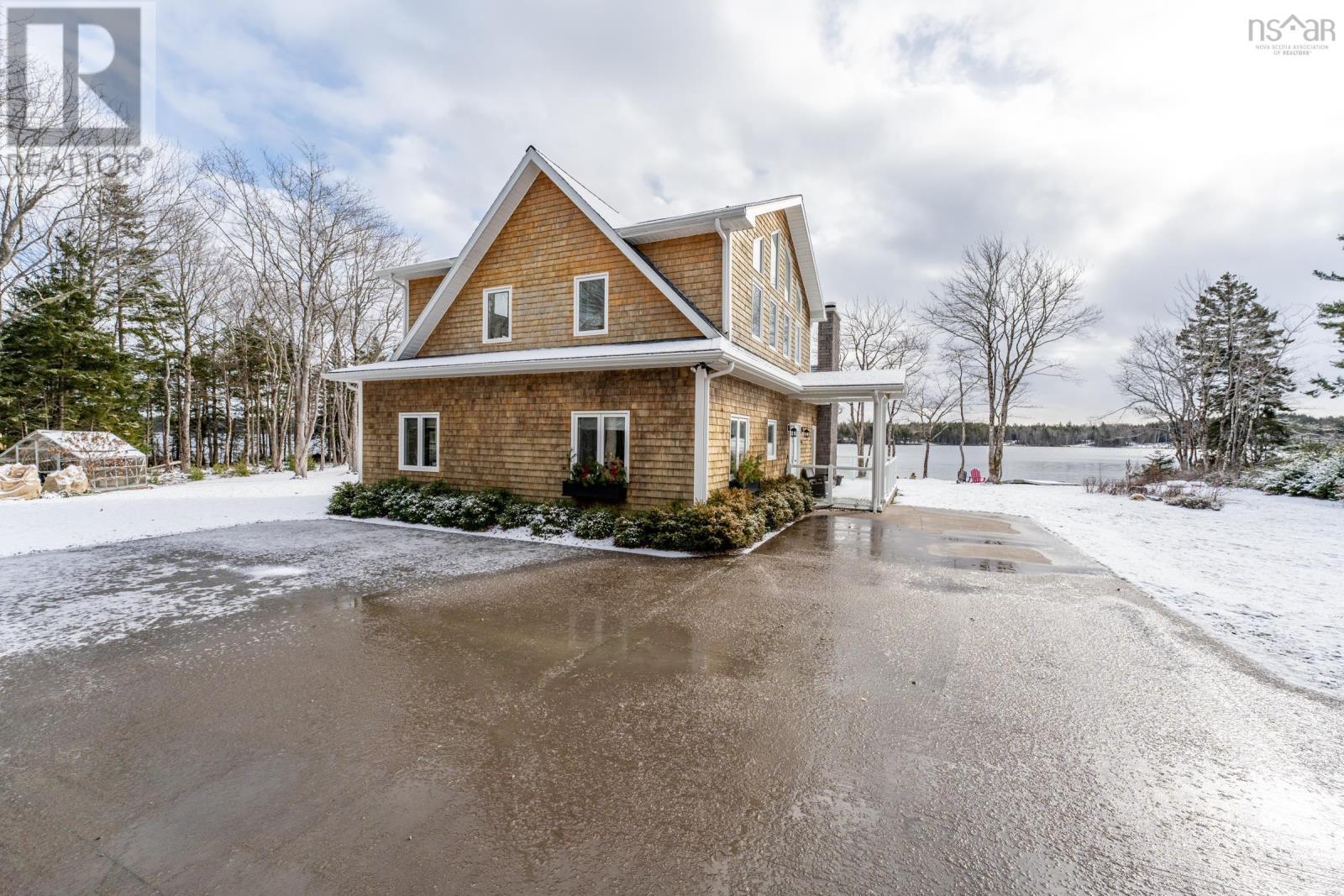 For sale 148 Kings Lake Lane, Tusket, Nova Scotia B0W3M0 202401124