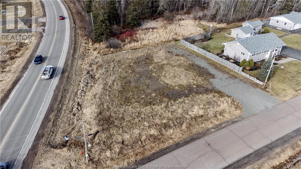 For sale 985/989 Elmwood DR, Moncton, New Brunswick E1H2H2 M157713