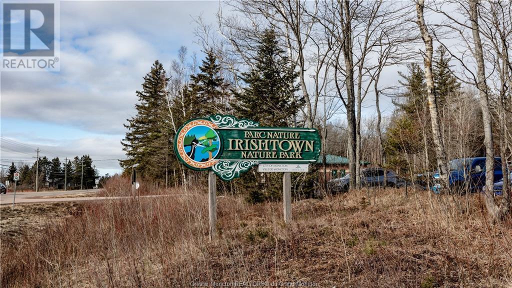 For sale 985/989 Elmwood DR, Moncton, New Brunswick E1H2H2 M157713