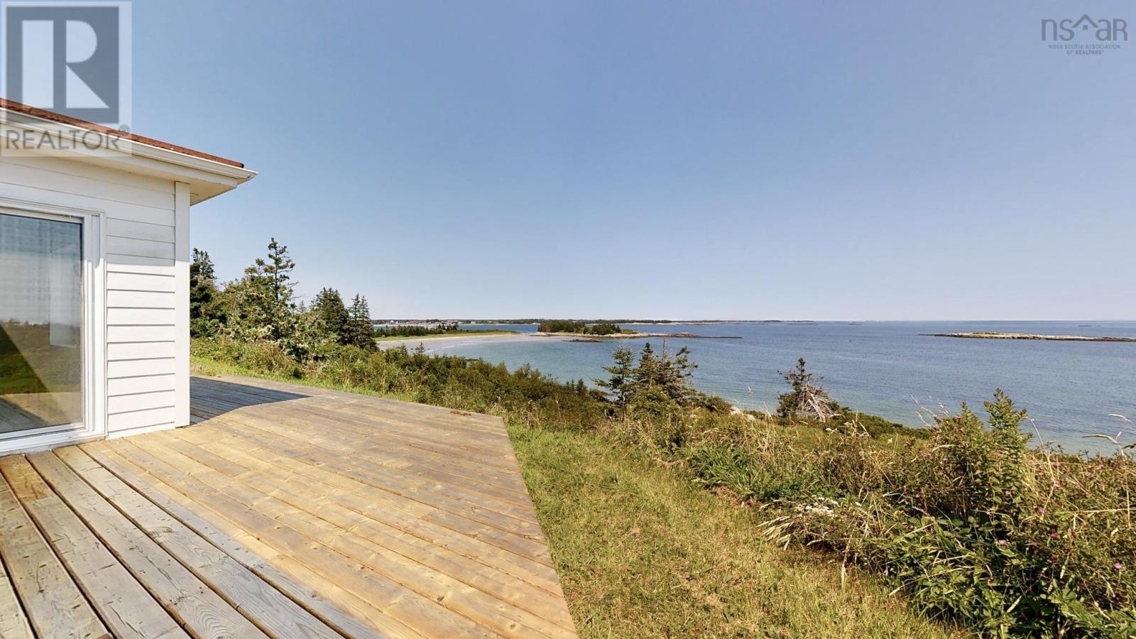 For sale: 215 West Head Road, Lockeport, Nova Scotia B0T1L0 - 202404033 ...