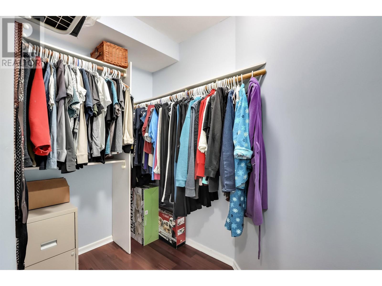 Posh Promoted Closet Beta: $41 of Spend for $81 in sales :  r/BehindTheClosetDoor