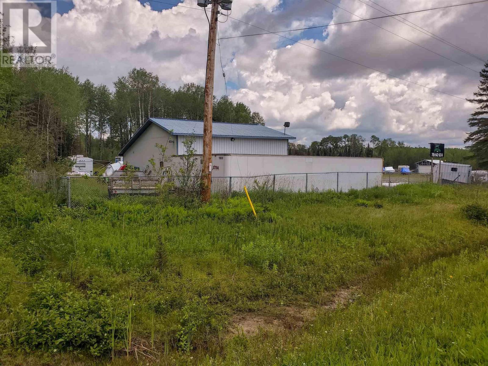 For sale 14900 Government RD, Hwy 66, Larder Lake, Ontario P0K1L0
