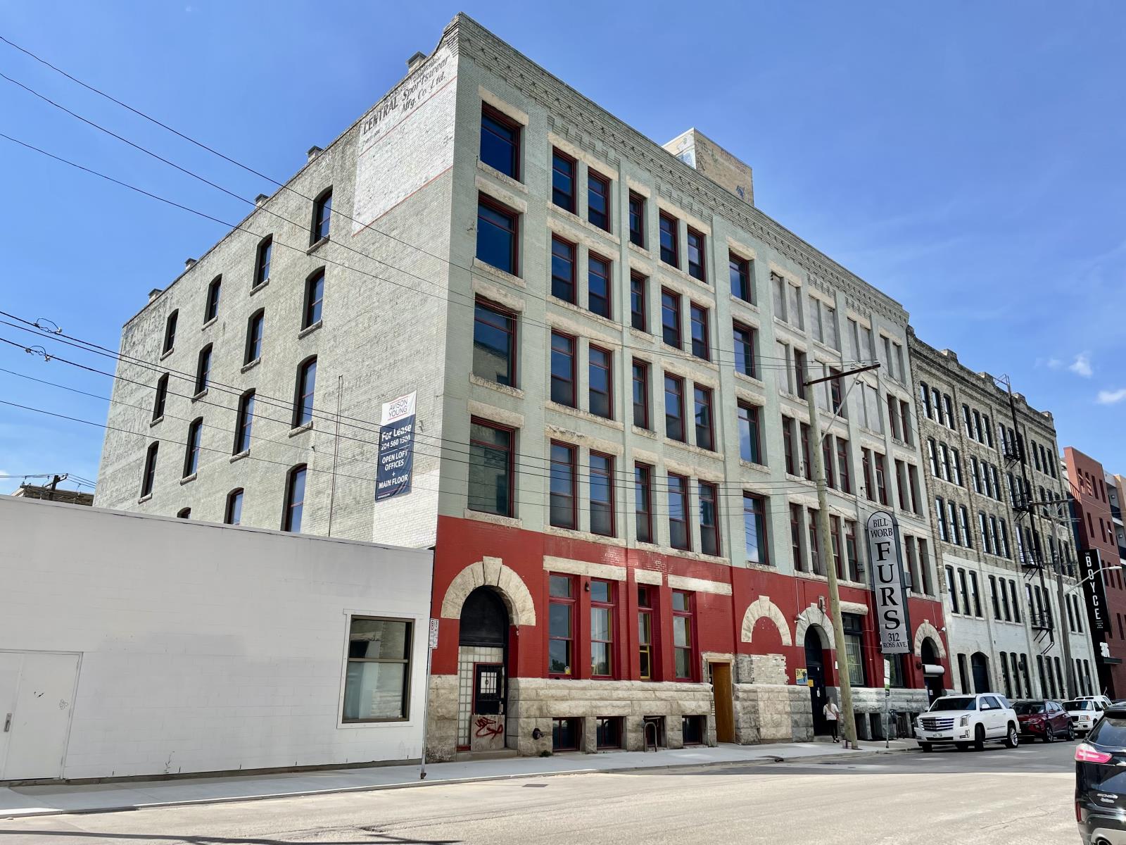 For sale 306 310 Ross Ave, Winnipeg, Manitoba R3A0L4