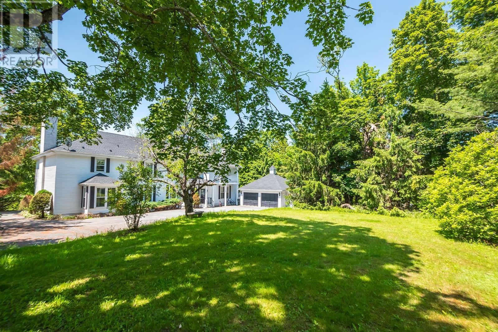 For sale 439 Clifton Avenue, Windsor, Nova Scotia B0N2T0 202401187