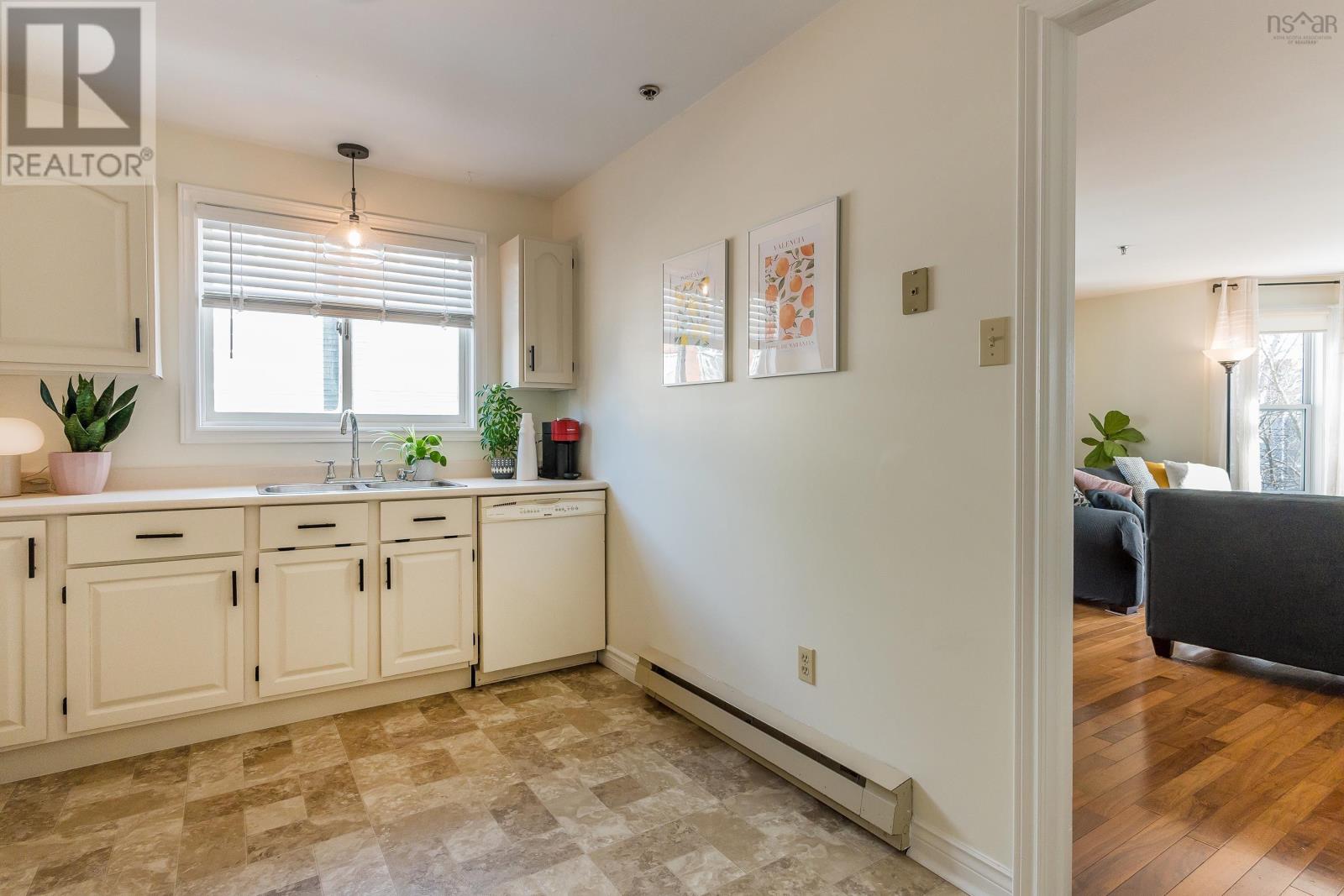 4 1016 Tower Road, Halifax, Nova Scotia B3H2Y5 REALTOR.ca