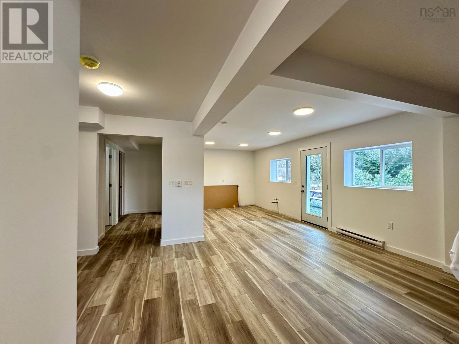 For sale 10409 St Margarets Bay Road, Hubbards, Nova Scotia B0J1T0 202400485 REALTOR.ca