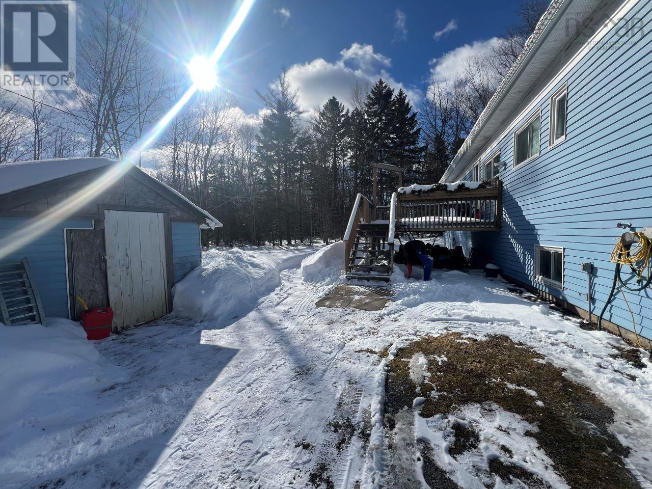 11 Earl Gordon Drive, Beaver Bank, Nova Scotia B4G1C5 REALTOR.ca