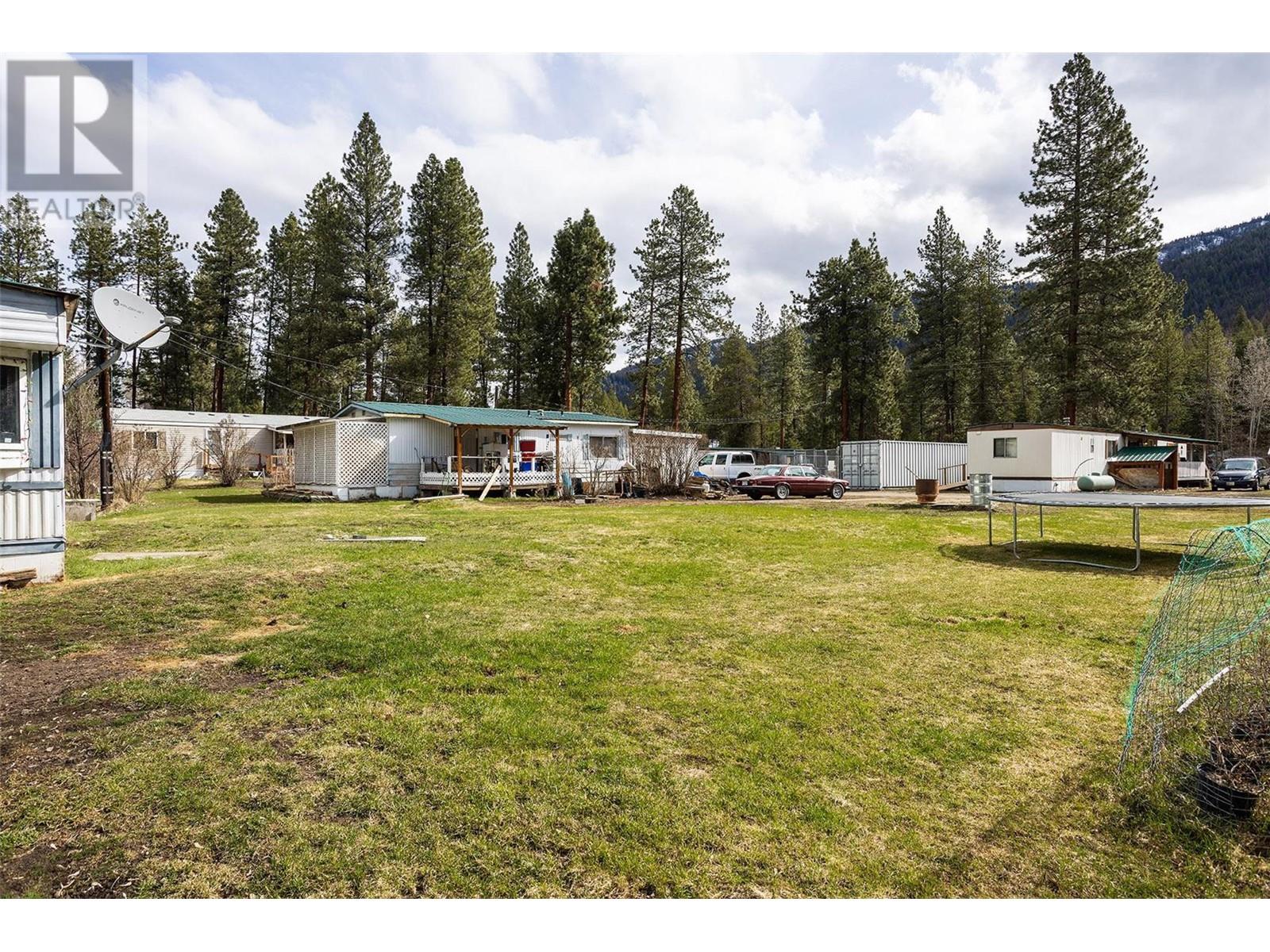 For sale 85 Ernest Avenue, Beaverdell, British Columbia V0H1A0