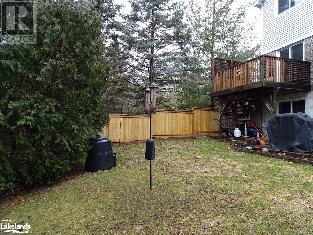 For sale 28 FOX Run, Barrie, Ontario L4N5L5 40531350 REALTOR.ca