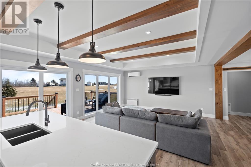 For sale 91 Stanley DR, Sackville, New Brunswick E4L1R2 M157840