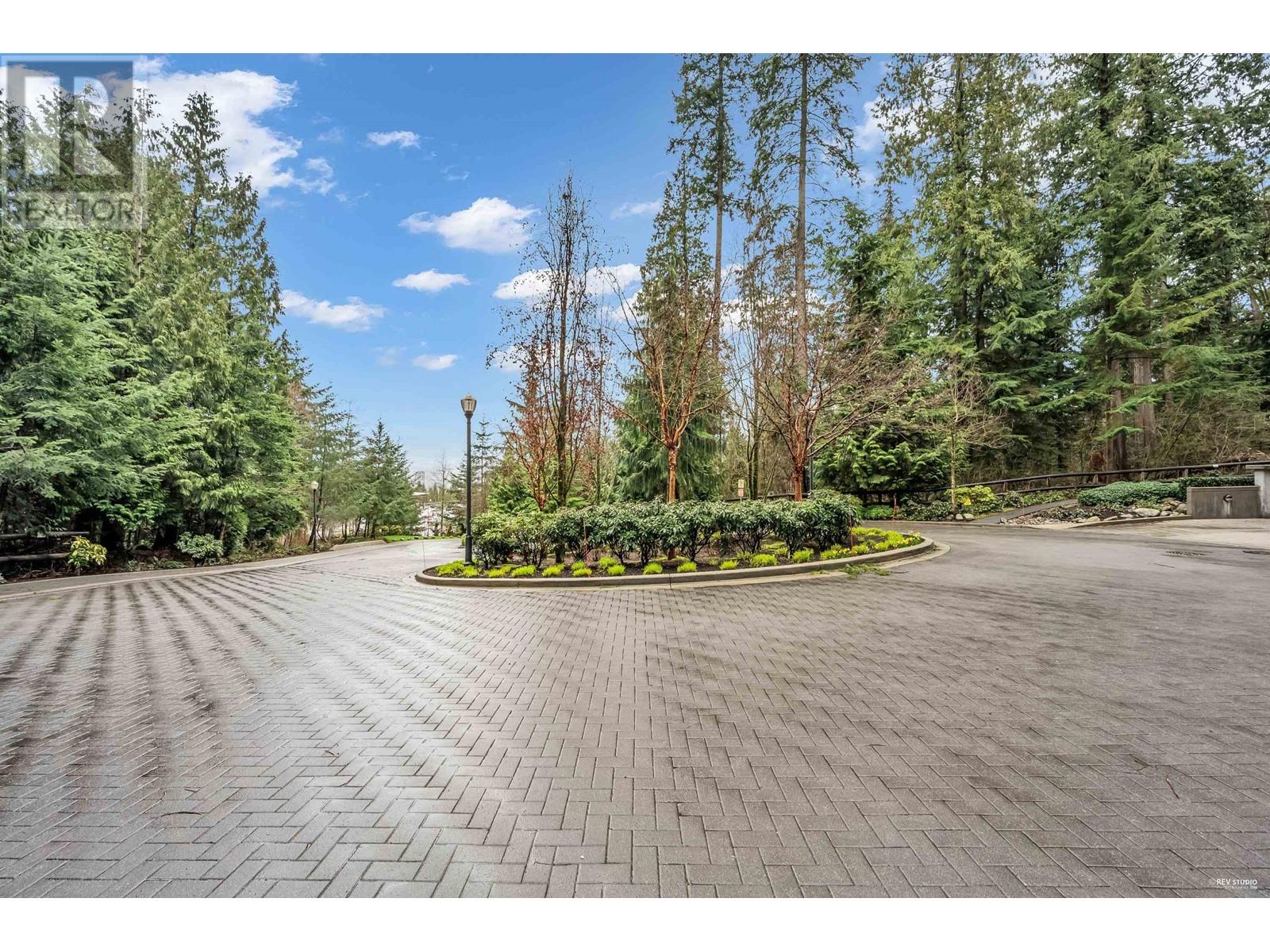 For sale 707 1415 PARKWAY BOULEVARD, Coquitlam, British Columbia