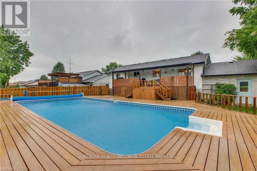 For sale 3124 BROADWAY ST ST, BrookeAlvinston, Ontario N0N1A0